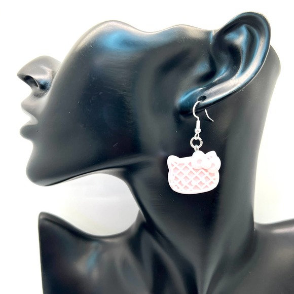 Hello Kitty Earrings - Waffle Earrings - Sanrio Earrings - Breakfast Earrings - Picture 6 of 10
